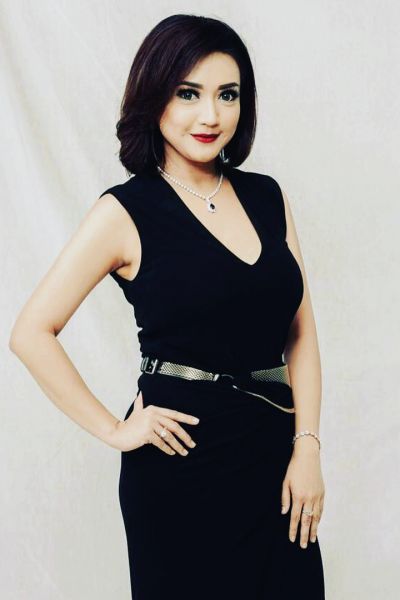 celana dalam artis indonesia