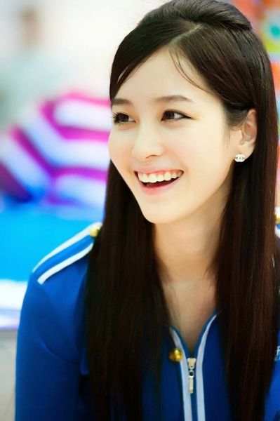 gambar perempuan cantik