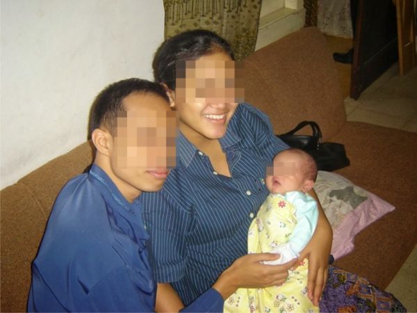 istriku di puaskan temanku