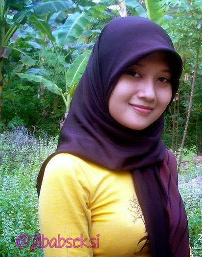 ku puaskan istri ku dengan pria lain