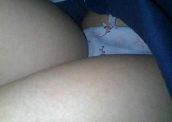 celana dalam manohara bugil