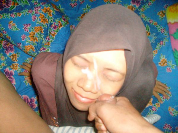jilbab ngulum kontol ijo