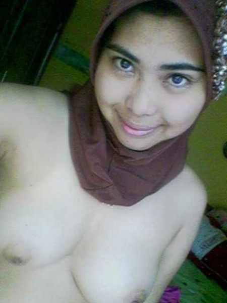 nenek stw bugil twitter