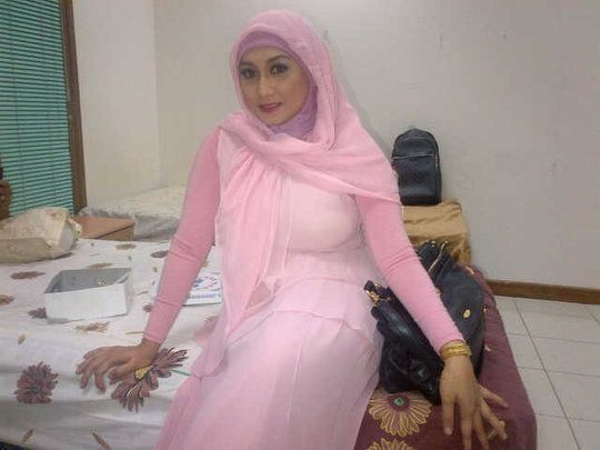 tante hamil