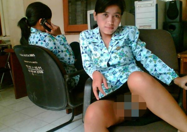 foto cewe gemuk nungging