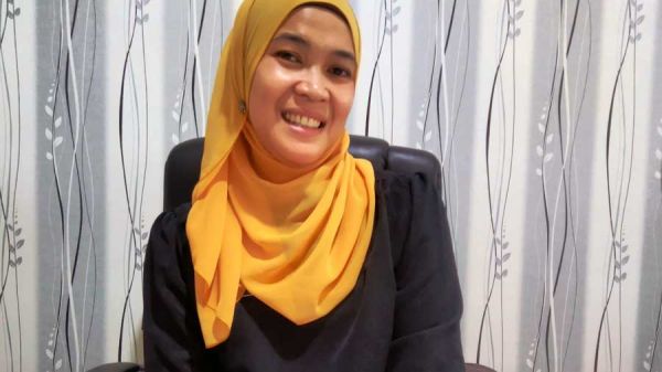 foto puting ria mulyani