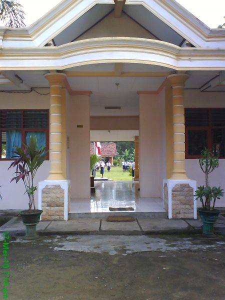 sekolah pertaman