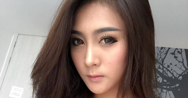 istri jilbab selingkuh