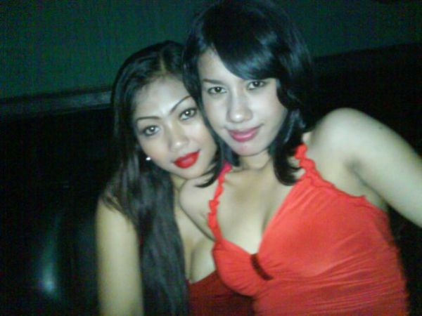 undangan nonton bareng