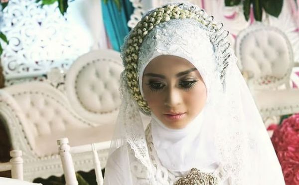 pengalaman malam pertama perkahwinan
