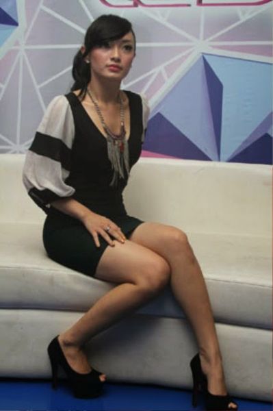 poto bugil zaskia gotik