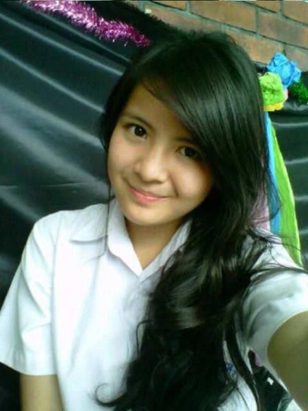 cewek bugil di kamar