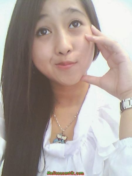 tante girang semok