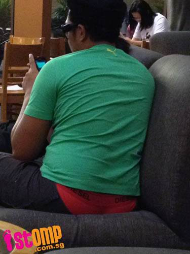 cewek tidak pakai celana dalam