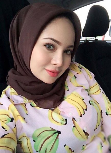 rumah ibu semok