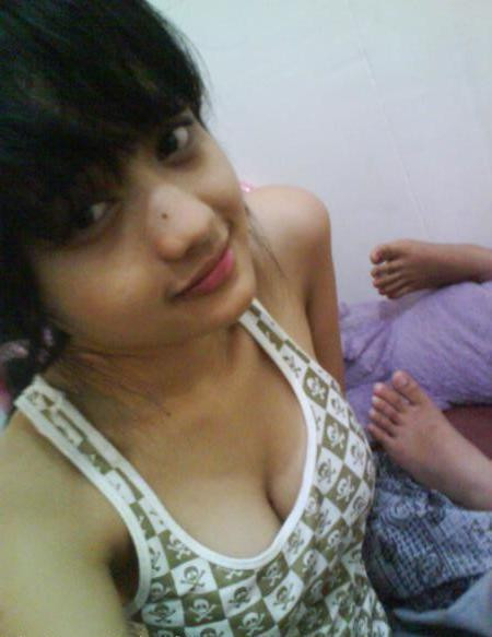 tante girang montok