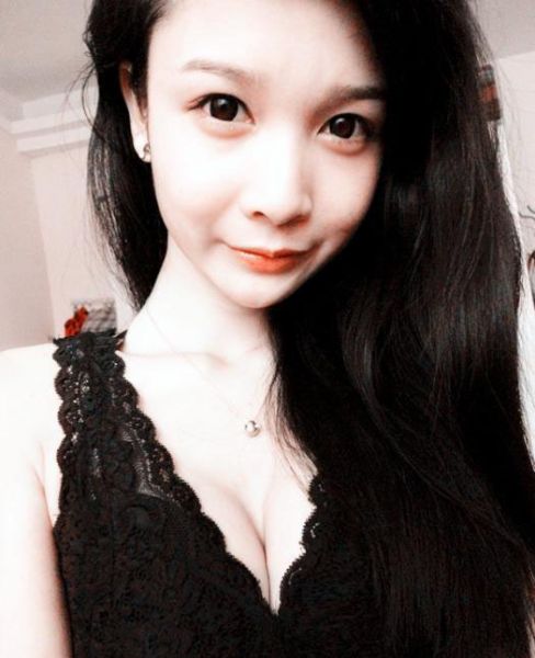 paha mulus bugil