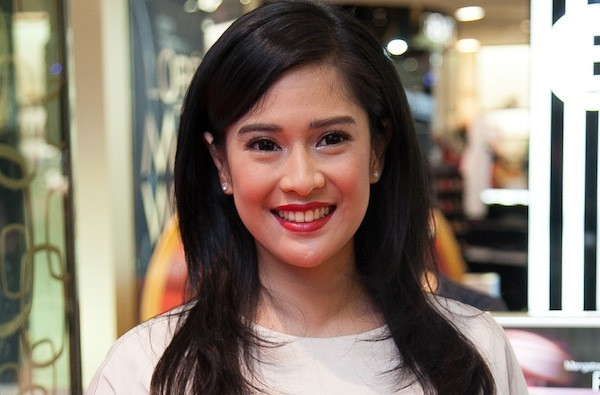 foto mertua entoti menantu lagi tidur