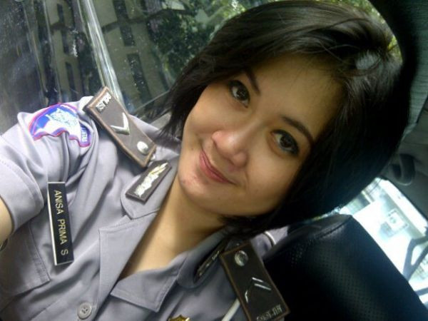 polwan lampung telanjang