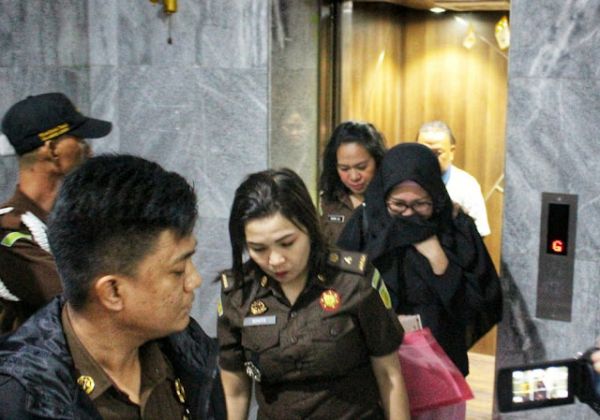 ngentot cewek manado indonesia