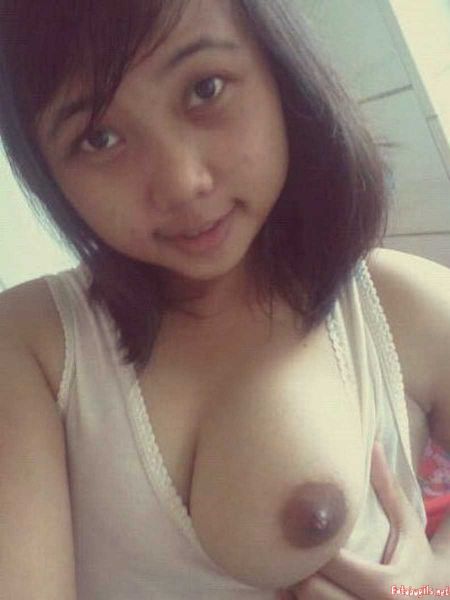 sek di warnet