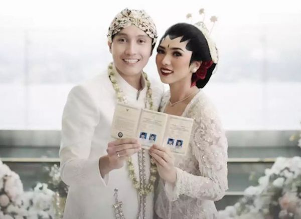 biografi isyana sarasvati