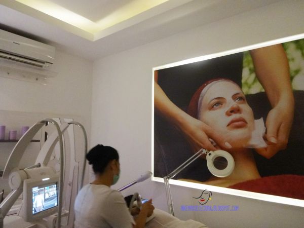 street gallery pondok indah mall