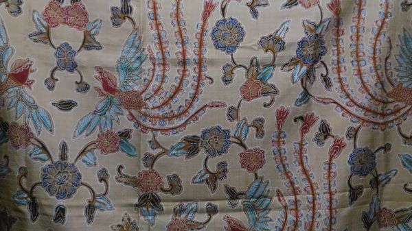 baju batik tradisional