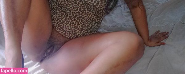 rahma azhari telanjang