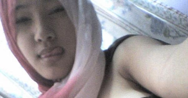 wanita bandung