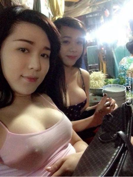 kemeja putih lengan panjang